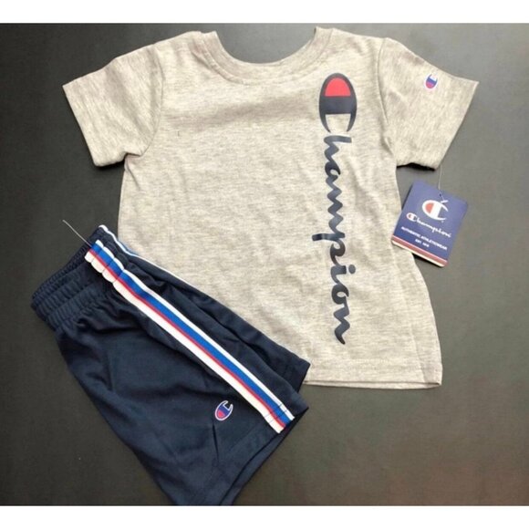 NWT Champion Athletic Set Boys Size 2T - Picture 1 of 3